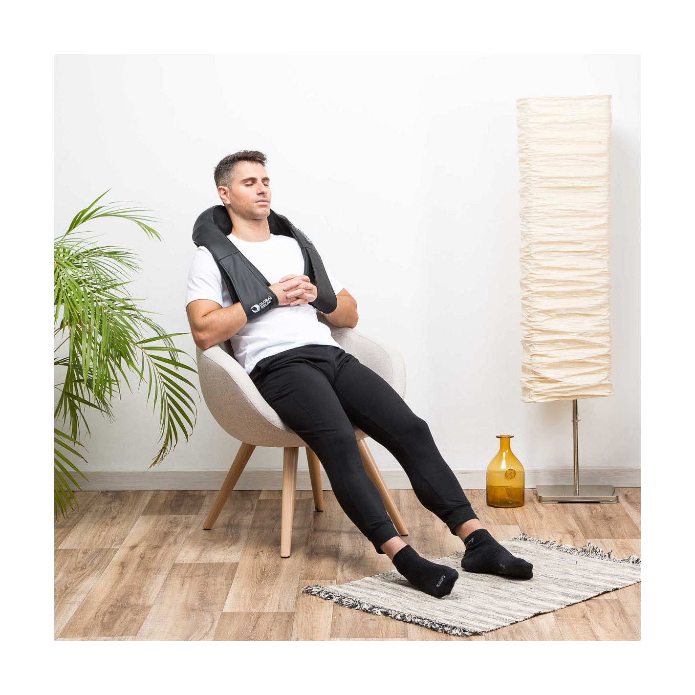 MONDO Neck, shoulder and back massager I Infrared thermotherapy I Infrared thermotherapy