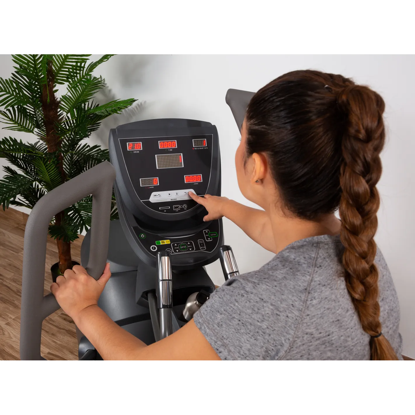 Eka Cross Trainer