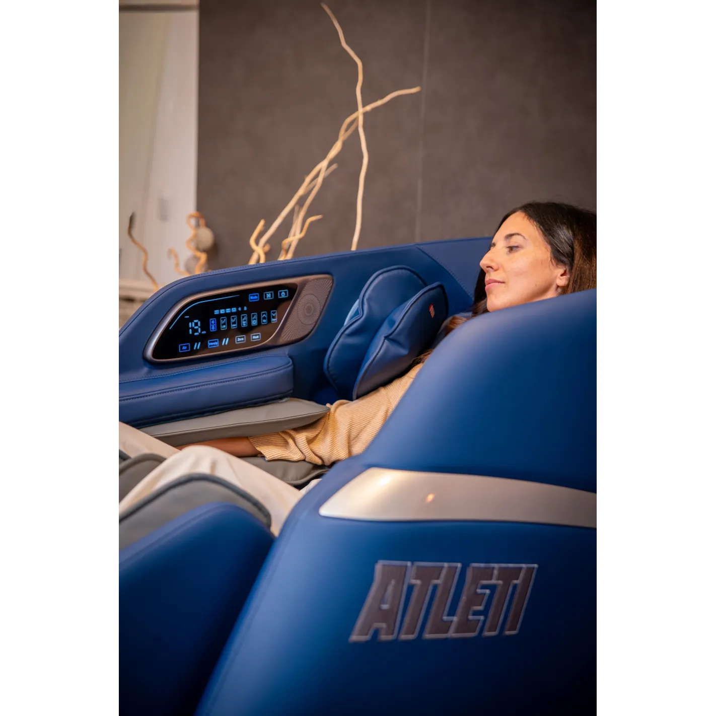 Poltrona de massagem Essential Atleti 4D - Produto oficial do ATLÉTICO DE MADRID